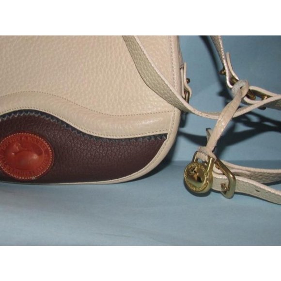 Dooney and Bourke Vintage Brown Ivory Saddle Bag - Picture 4 of 12